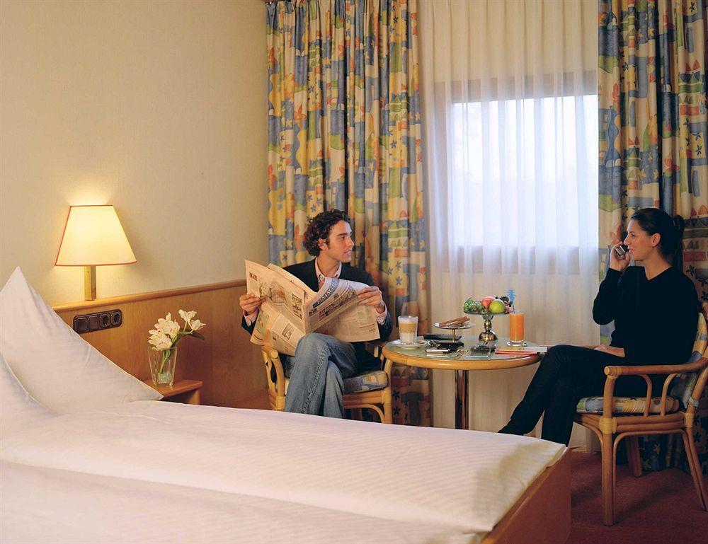 Stadt-Gut-Hotel Filderhotel Ostfildern Zewnętrze zdjęcie